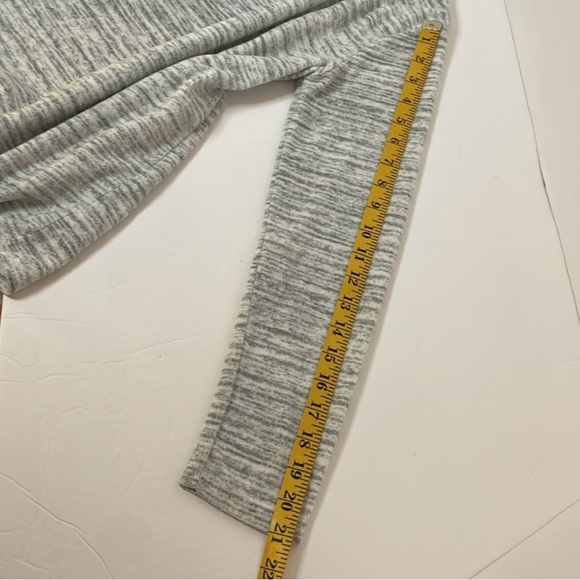 Old Navy gray & white fleece with tie knot girls size XL 14 - Picture 10 of 13